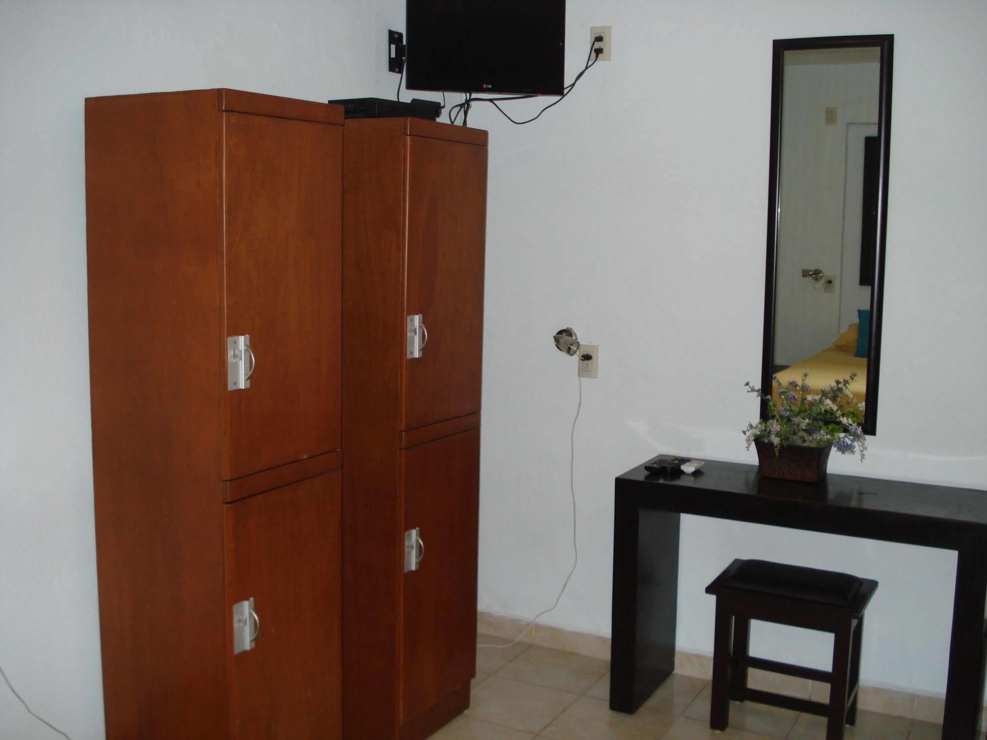 Viatger Inn Campeche Extérieur photo