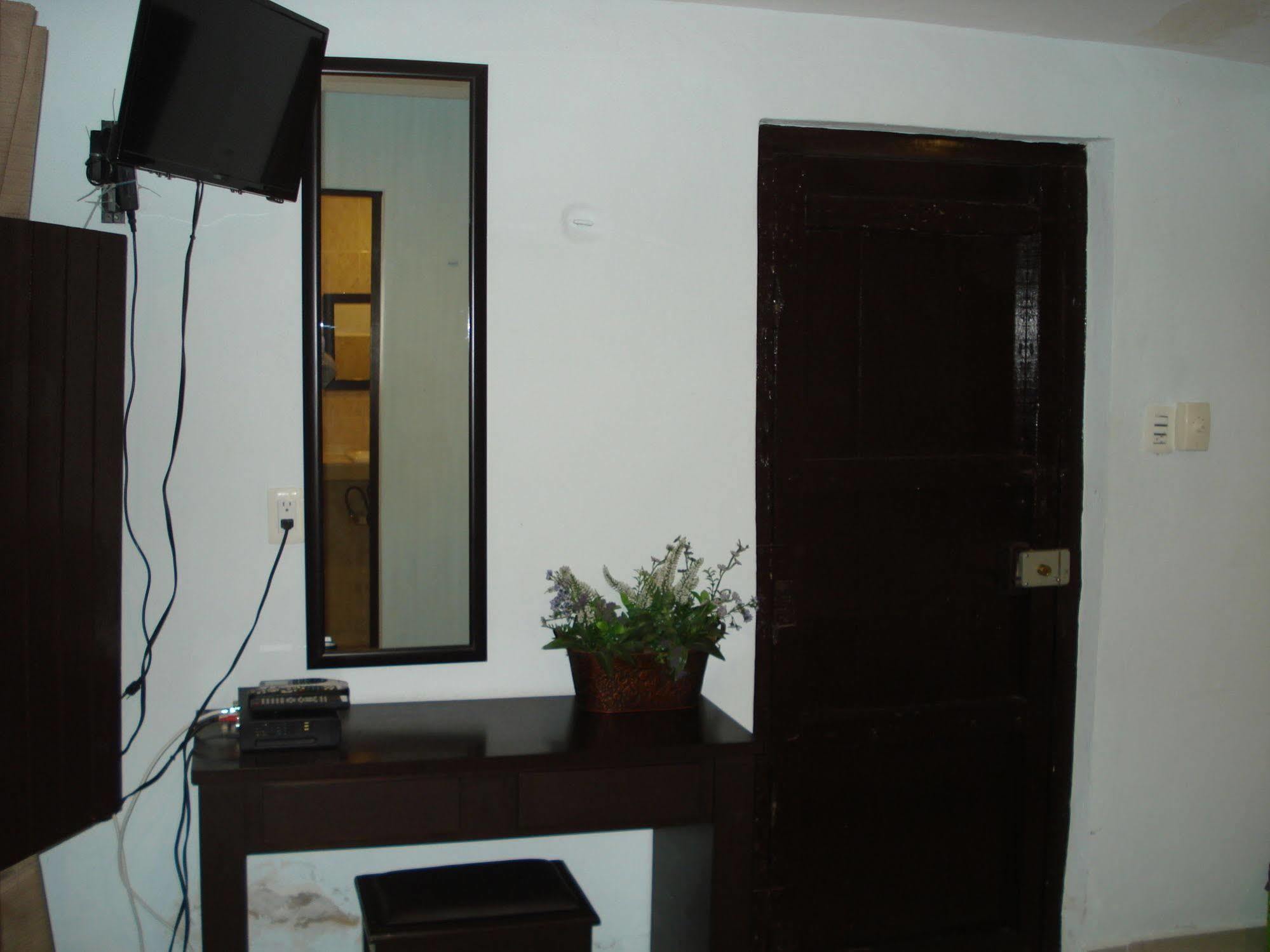 Viatger Inn Campeche Extérieur photo